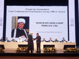 ГЛАВА ДСМР ПРЕДЛОЖИЛ ОБЪЕДИНИТЬ СОВЕТЫ УЛЕМОВ МУФТИЯТОВ РОССИИ