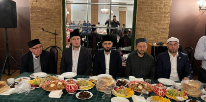 РУКОВОДСТВО МУХТАСИБАТА МОСКОВСКОЙ ОБЛАСТИ ВСТРЕТИЛОСЬ С МУСУЛЬМАНСКОЙ ОБЩИНОЙ Г. КОЛОМНЫ