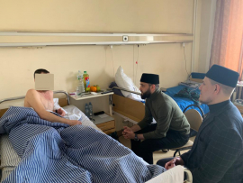 Религиозные деятели навестили в госпитале защитников Отечества